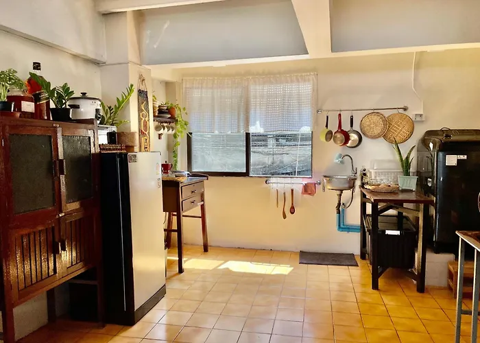 Baan Khaosoi - Private In A Rooftop 3rd Floor Hostal *