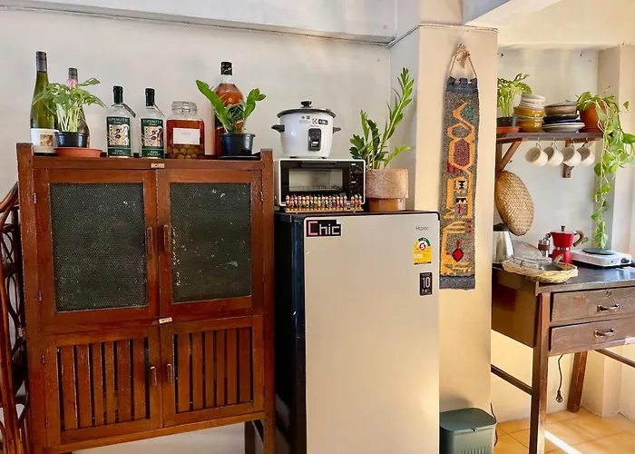 Baan Khaosoi - Private In A Rooftop 3rd Floor * Bangkok